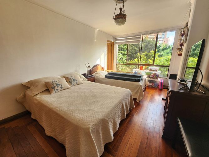 Apartamento de 4 alcobas en venta en Belén, Medellín, 253 m² · foto 17 de 24