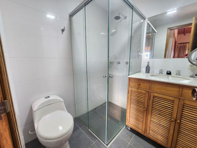 Apartamento de 4 alcobas en venta en Belén, Medellín, 253 m² · foto 22 de 24