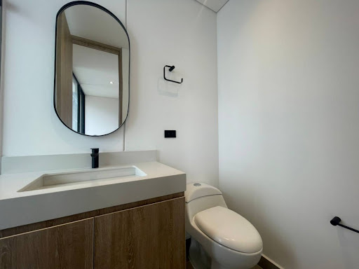 Apartamento en arriendo en Castropol, Medellín · foto 11 de 15