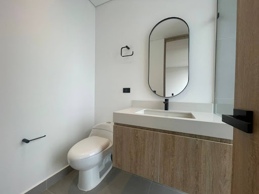Apartamento en arriendo en Castropol, Medellín · foto 13 de 15