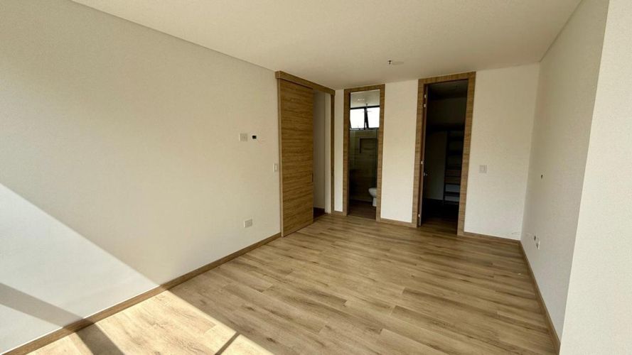 Apartamento en venta en Loma Del Escobero, Envigado · foto 8 de 19