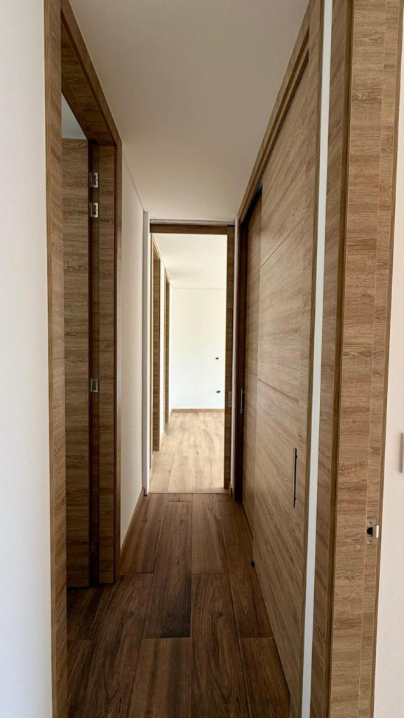 Apartamento en venta en Loma Del Escobero, Envigado · foto 15 de 19