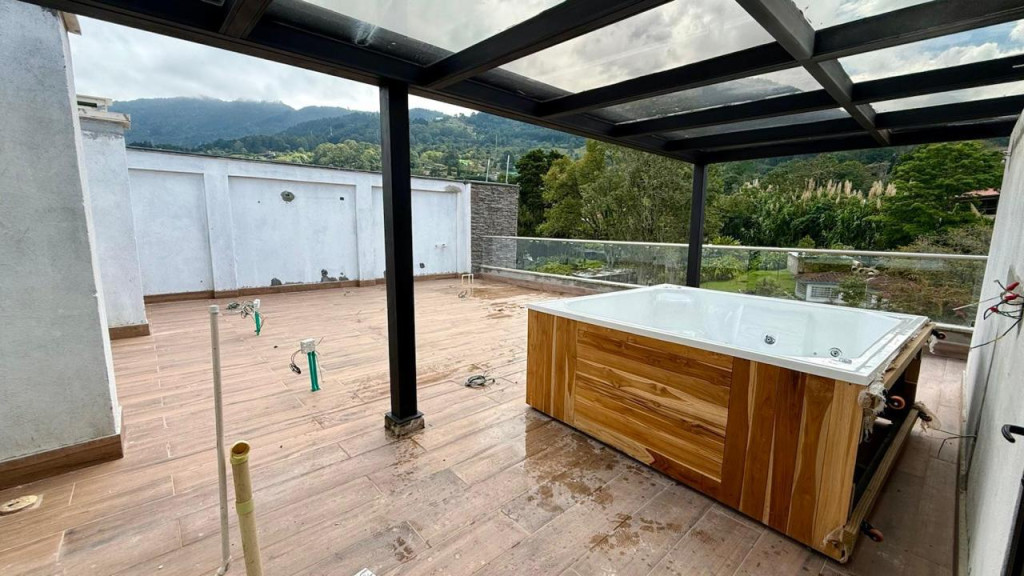 Apartamento en venta en Loma Del Escobero, Envigado · foto 18 de 19
