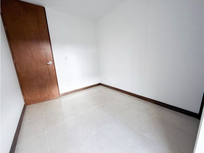 Apartamento de 3 alcobas en venta en La Ceja, 72 m² · foto 9 de 16