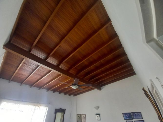 Casa de 5 alcobas en venta en Los Colores, Medellín, 379 m² · foto 3 de 20