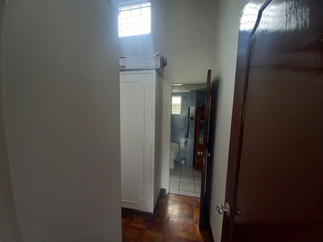 Casa de 5 alcobas en venta en Los Colores, Medellín, 379 m² · foto 8 de 20