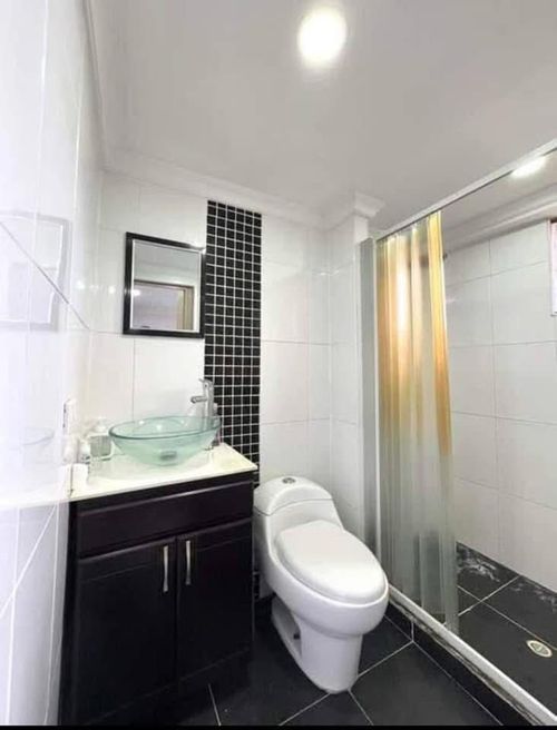 Apartamento de 3 alcobas en venta en Loma De Los Bernal, Medellín, 93 m² · foto 14 de 14