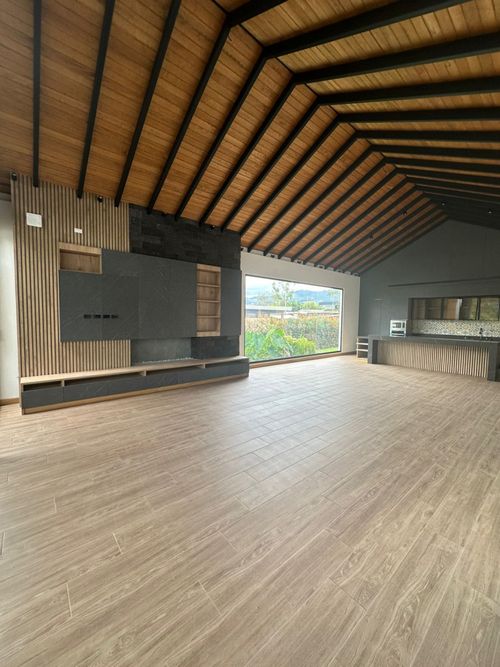 Casa de 3 alcobas en venta en Llano Grande, Rionegro, 464 m² · foto 23 de 24