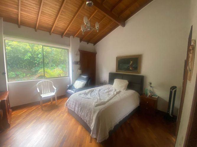 Casa de 4 alcobas en venta en Los Balsos, Medellín, 250 m² · foto 15 de 24