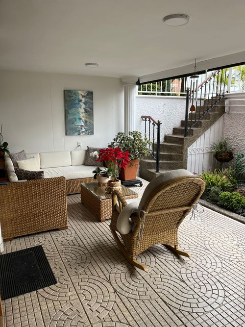 Casa de 3 alcobas en venta en El Castillo, Medellín, 336 m² · foto 10 de 22