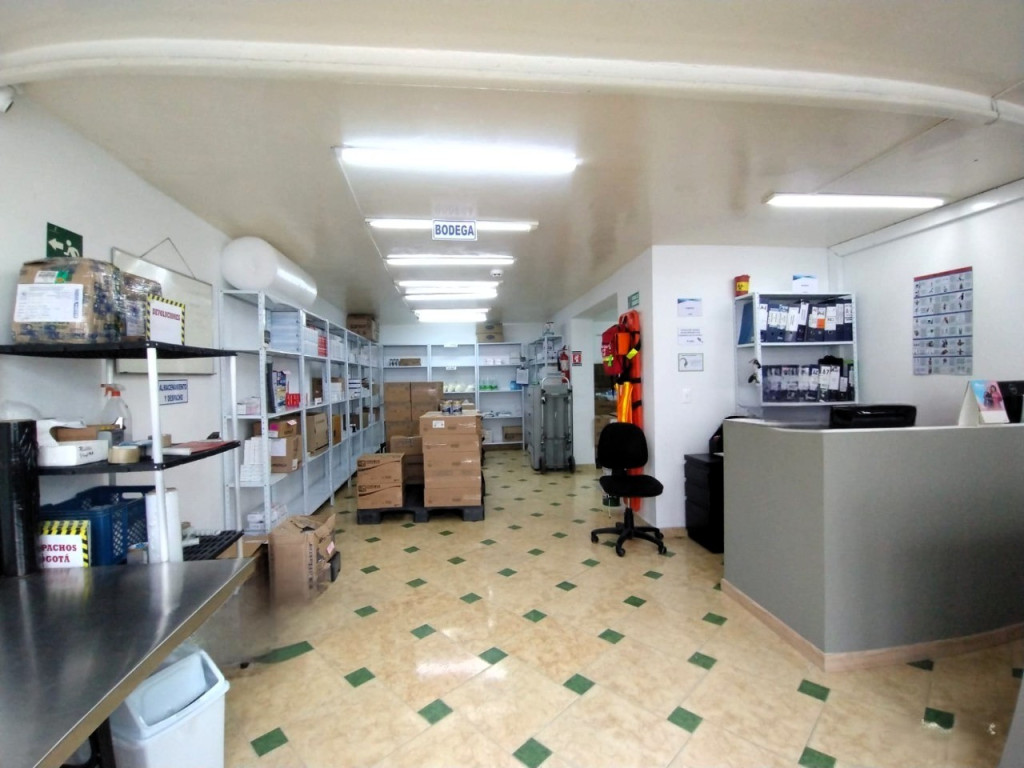 Casa en venta en Las Ferias, Bogotá · foto 2 de 20