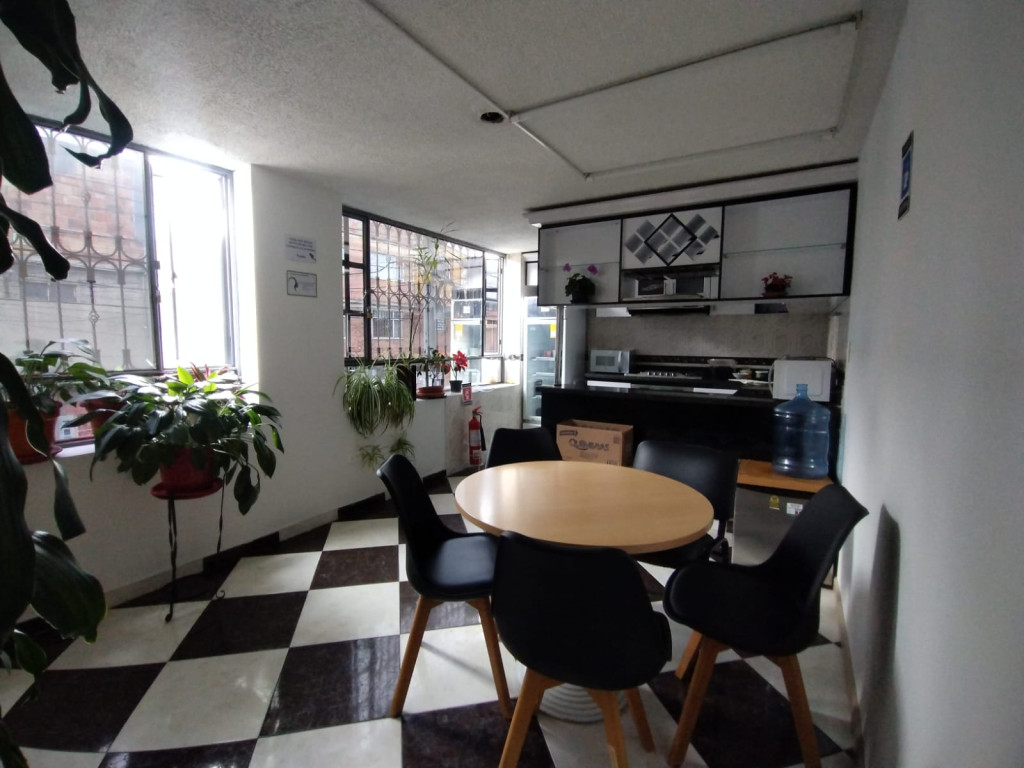 Casa en venta en Las Ferias, Bogotá · foto 8 de 20