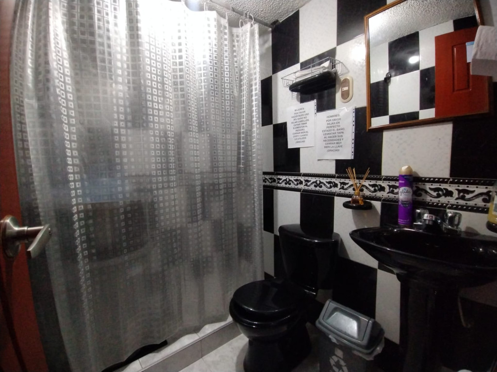 Casa en venta en Las Ferias, Bogotá · foto 13 de 20