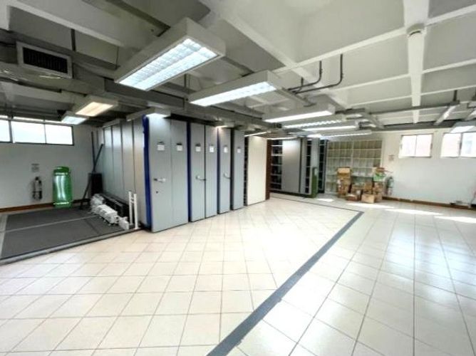 Oficina en venta en Villa Nueva, Medellín, 2416 m² · foto 9 de 15