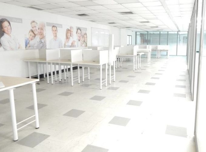 Oficina en venta en Villa Nueva, Medellín, 2416 m² · foto 11 de 15