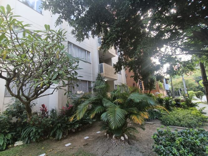 Apartamento en venta en Conquistadores, Medellín · foto 3 de 21