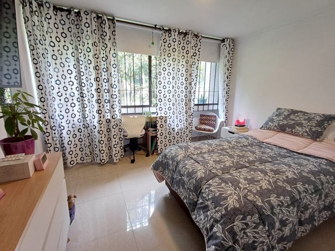 Apartamento de 3 alcobas en venta en El Poblado, Medellín, 111 m² · foto 11 de 24