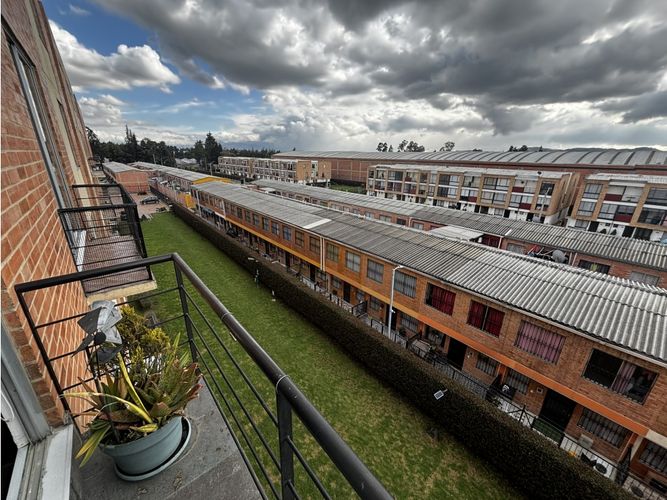 Apartamento de 3 alcobas en venta en El Hato, Funza, 100 m² · foto 6 de 24