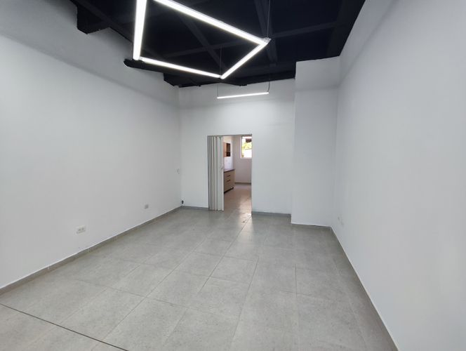 Local en arriendo en Las Lomitas, Sabaneta, 82 m² · foto 5 de 14