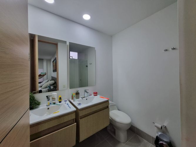 Apartamento de 4 alcobas en venta en Loma De Las Brujas, Envigado, 127 m² · foto 14 de 21