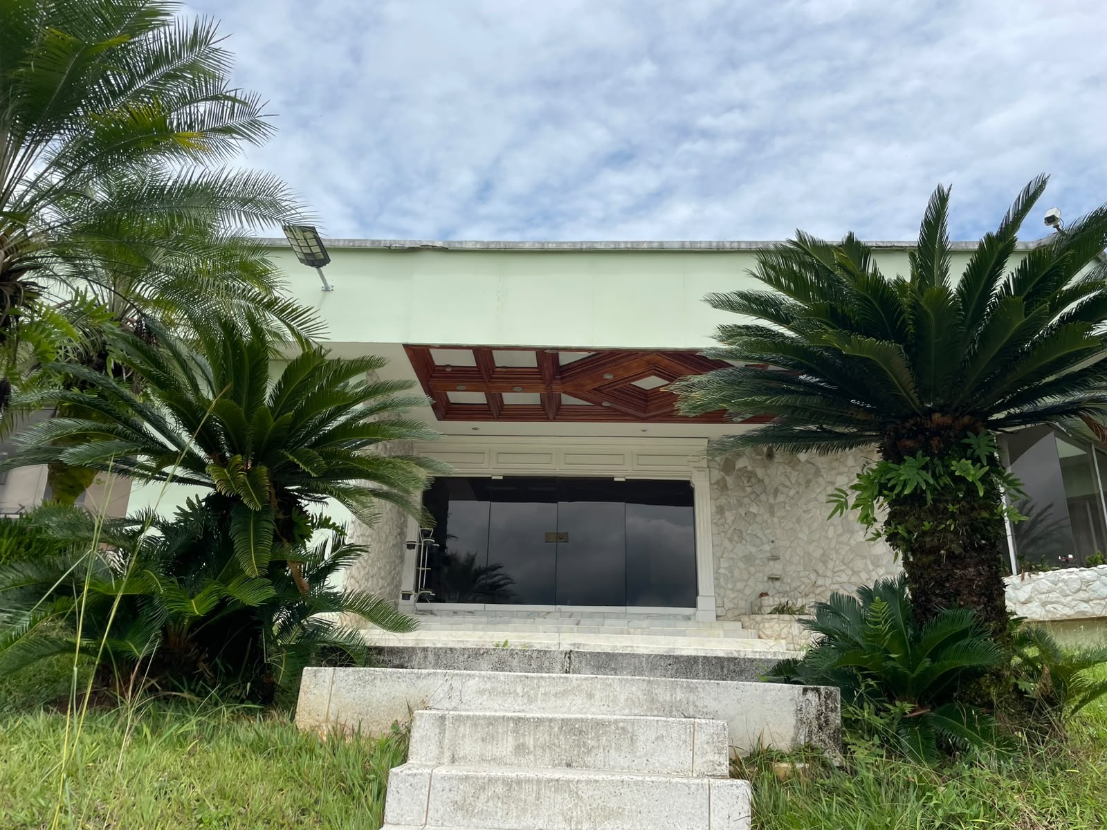 Departamento en venta bajo precio de mercado en Pance