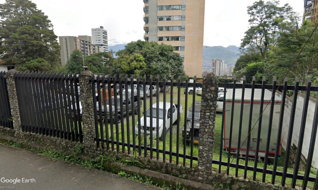Bild 2 för fastigheten som annonseras i Medellín
