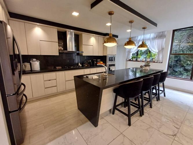 Apartamento de 3 alcobas en venta en Los Balsos, Medellín, 264 m² · foto 20 de 21