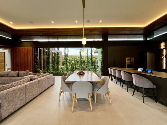 Casa de 5 alcobas en venta en Llano Grande, Rionegro, 913 m² · foto 3 de 24