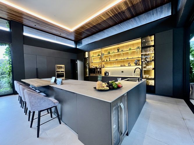 Casa de 5 alcobas en venta en Llano Grande, Rionegro, 913 m² · foto 4 de 24