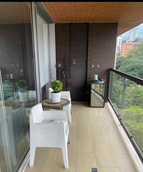 Apartamento de 3 alcobas en venta en Astorga, Medellín, 178 m² · foto 14 de 22