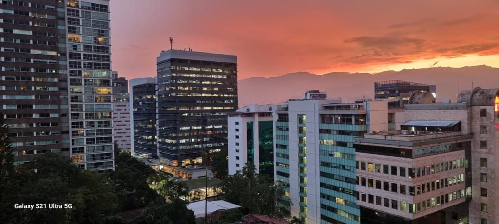 Apartamento de 3 alcobas en venta en Astorga, Medellín, 178 m² · foto 20 de 22
