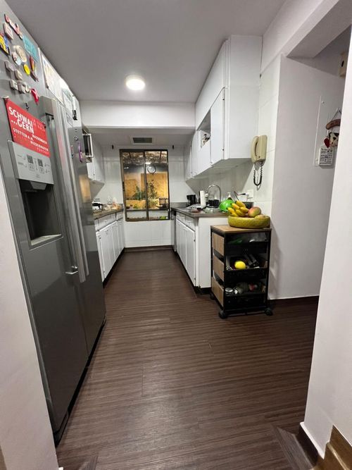 Casa de 3 alcobas en venta en El Chocho, Envigado, 186 m² · foto 5 de 21