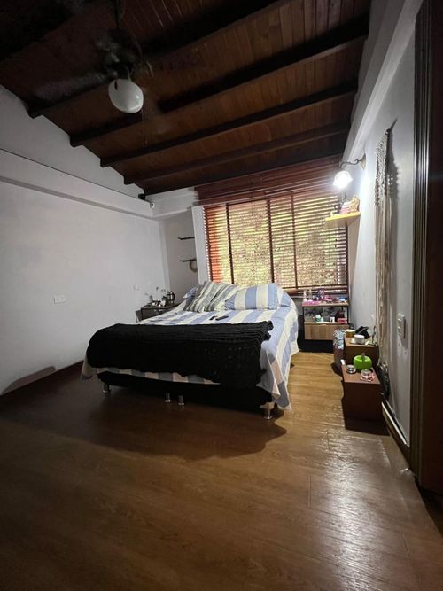 Casa de 3 alcobas en venta en El Chocho, Envigado, 186 m² · foto 17 de 21
