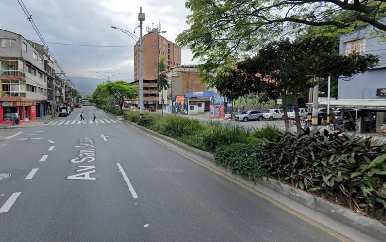 Local en venta en Florida Nueva, Medellín, 499 m² · foto 5 de 6