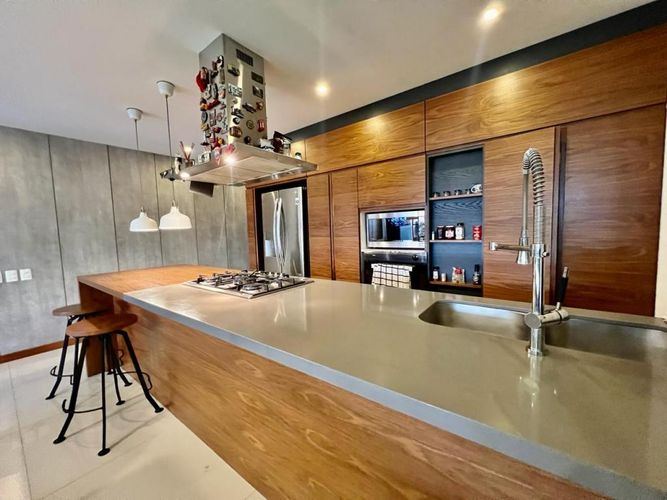 Apartamento de 2 alcobas en venta en El Tesoro, Medellín, 284 m² · foto 13 de 22