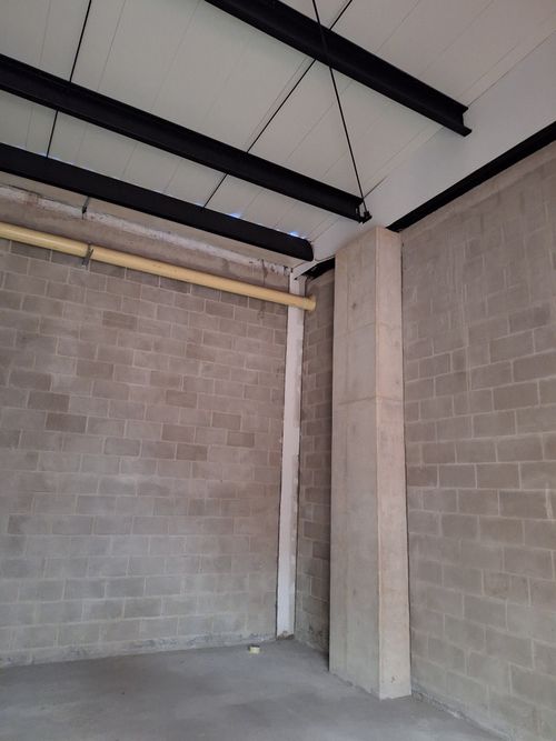 Local en venta en San Isidro, Itagüí, 39 m² · foto 5 de 22