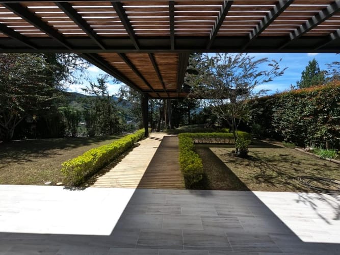 Casa de 3 alcobas en venta en El Retiro, 261 m² · foto 3 de 12