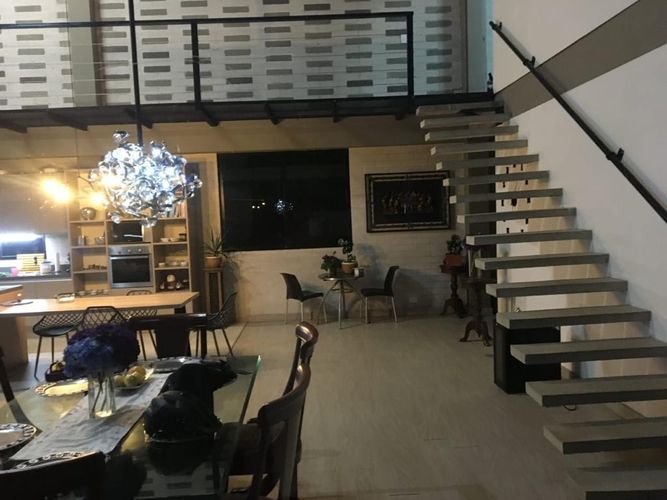 Casa de 5 alcobas en venta en Loma Del Chocho, Envigado, 292 m² · foto 3 de 24