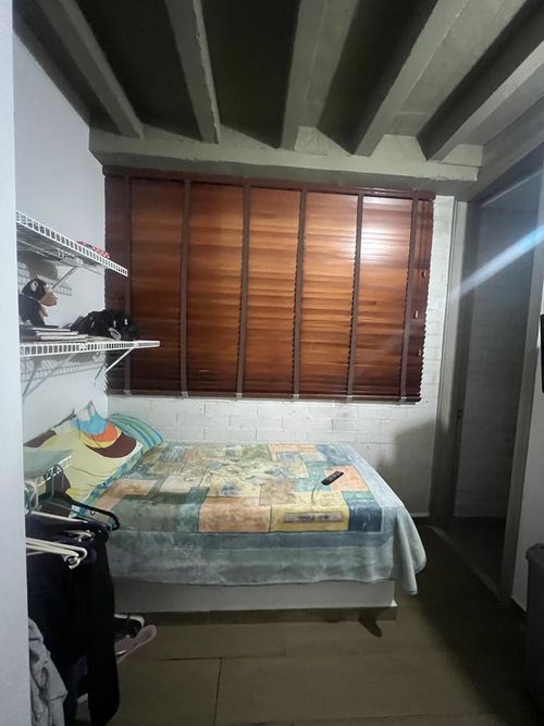 Casa de 5 alcobas en venta en Loma Del Chocho, Envigado, 292 m² · foto 9 de 24