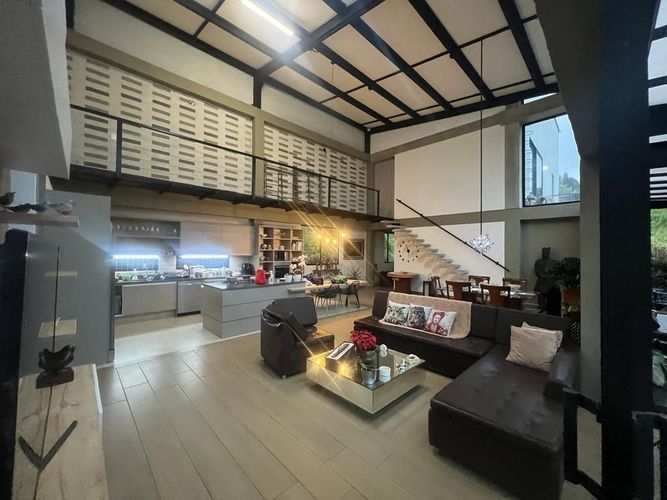 Casa de 5 alcobas en venta en Loma Del Chocho, Envigado, 292 m² · foto 10 de 24