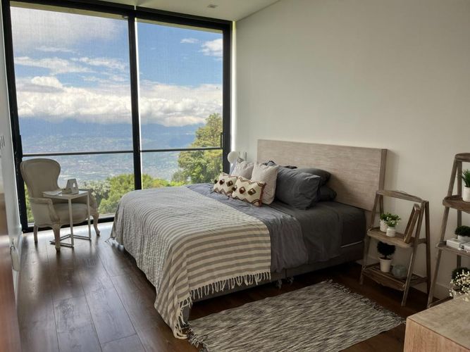 Casa de 4 alcobas en venta en Las Palmas, Medellín, 500 m² · foto 12 de 24