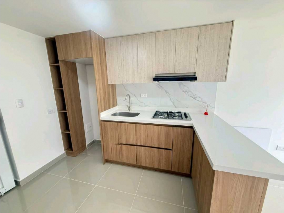Apartamento en venta en Los Alcazares, Manizales · foto 10 de 24