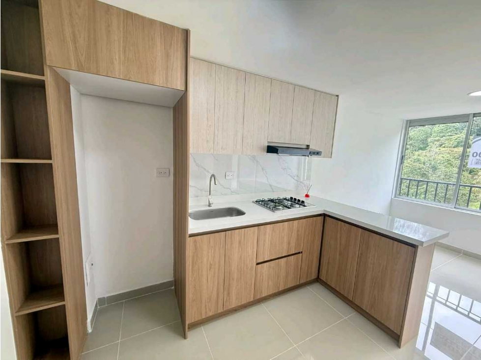 Apartamento en venta en Los Alcazares, Manizales · foto 13 de 24