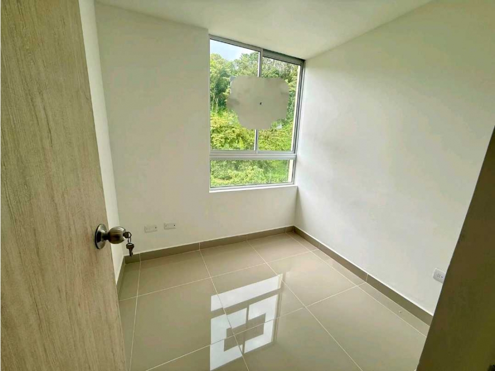 Apartamento en venta en Los Alcazares, Manizales · foto 15 de 24
