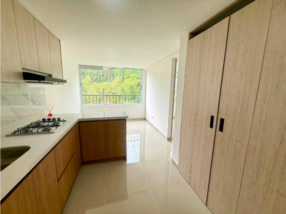 Apartamento en venta en Los Alcazares, Manizales · foto 17 de 24