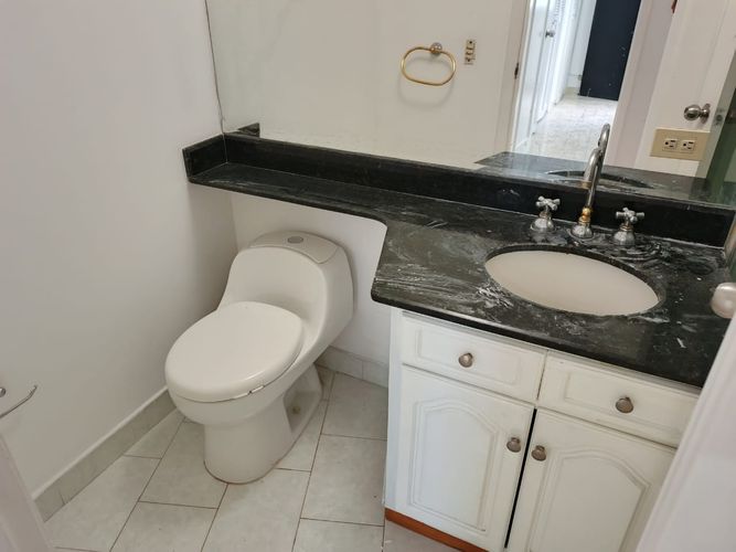 Apartamento de 4 alcobas en arriendo en El Poblado, Medellín, 190 m² · foto 24 de 24