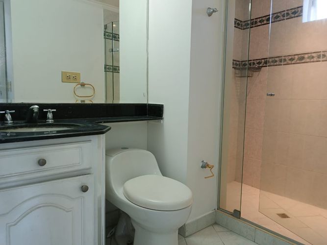 Apartamento de 4 alcobas en arriendo en El Poblado, Medellín, 190 m² · foto 20 de 24
