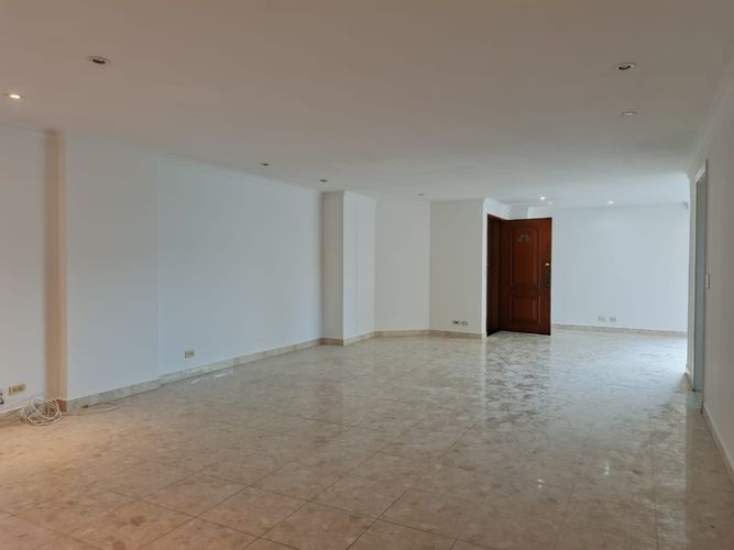 Apartamento de 4 alcobas en arriendo en El Poblado, Medellín, 190 m² · foto 6 de 24