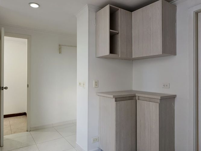 Apartamento de 4 alcobas en arriendo en El Poblado, Medellín, 190 m² · foto 11 de 24