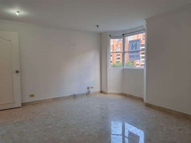 Apartamento de 4 alcobas en arriendo en El Poblado, Medellín, 190 m² · foto 17 de 24
